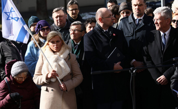 Dlaczego dopiero teraz dowiadujemy się o Grupie Berneńskiej, ratującej Żydów? Historyk: Decydowała o tym sytuacja polityczna