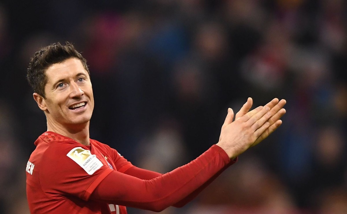 "Złoty But": Lewandowski na czele, Haaland rzuca wyzwanie