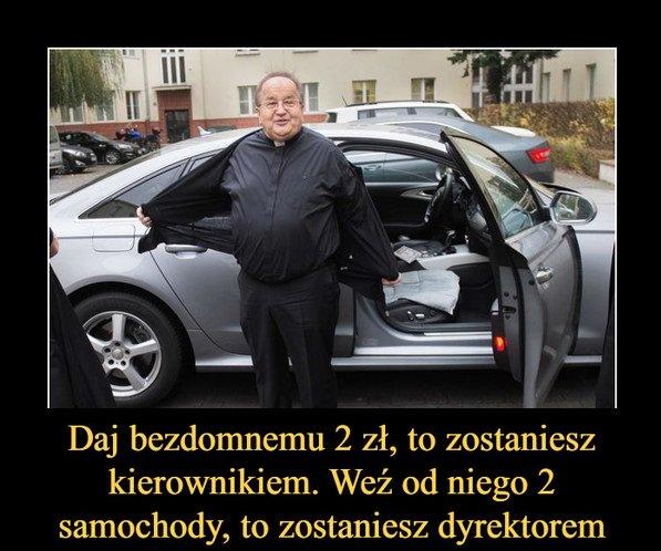 Rydzyk memy bezdomny podarował dwa samochody. Hit