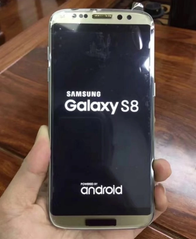 Klon Samsunga Galaxy S8