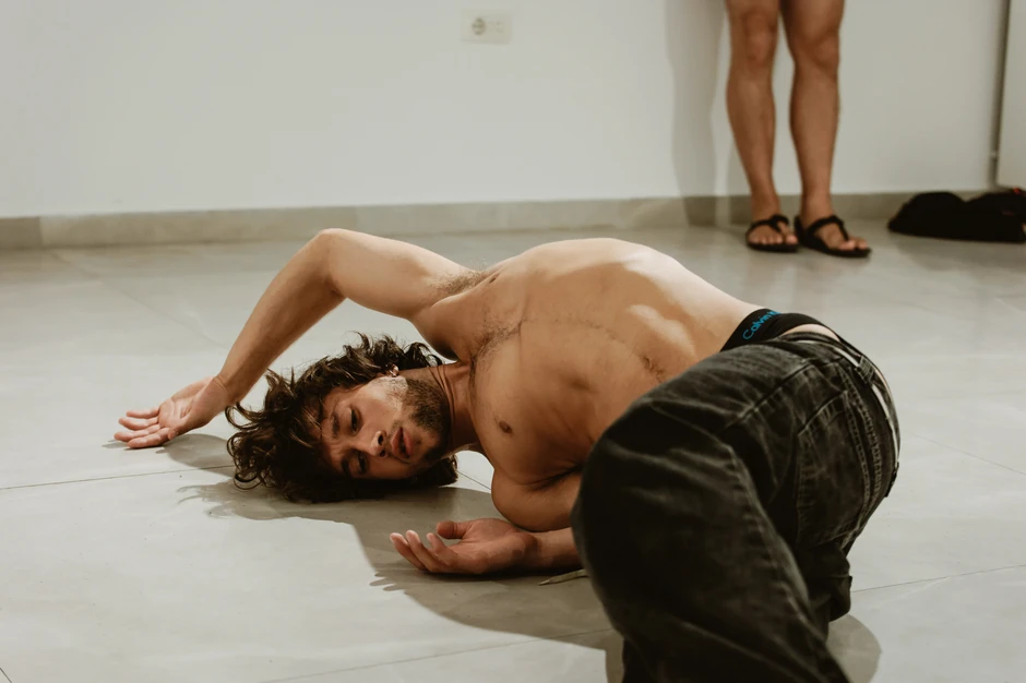 Predstava "Boys Just Want To Have Fun"