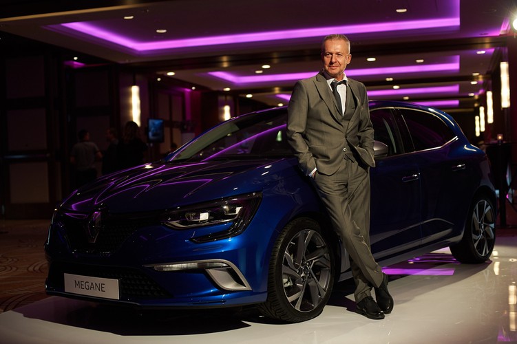 Bogusław Linda i renault megane