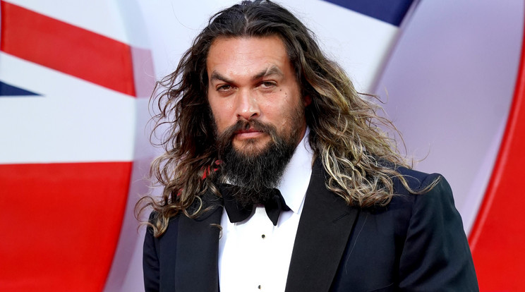 Jason Momoa üzent a szülőhazájában tomboló tűzvész után / Fotó: Northfoto