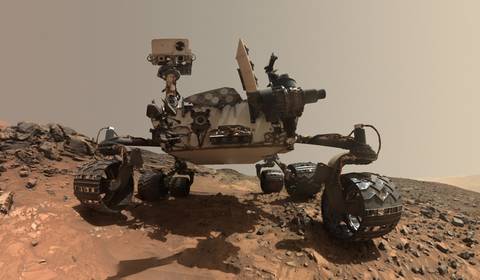 Łazik Curiosity świętuje 10 lat na Marsie