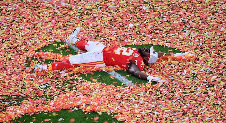 super bowl snow angel