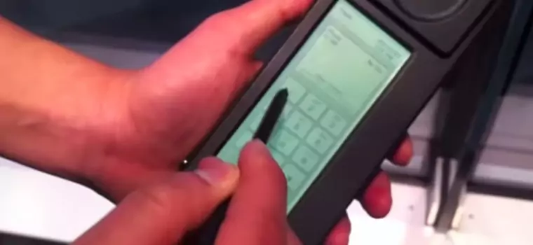 Pierwszy smartfon w historii skończył 21 lat