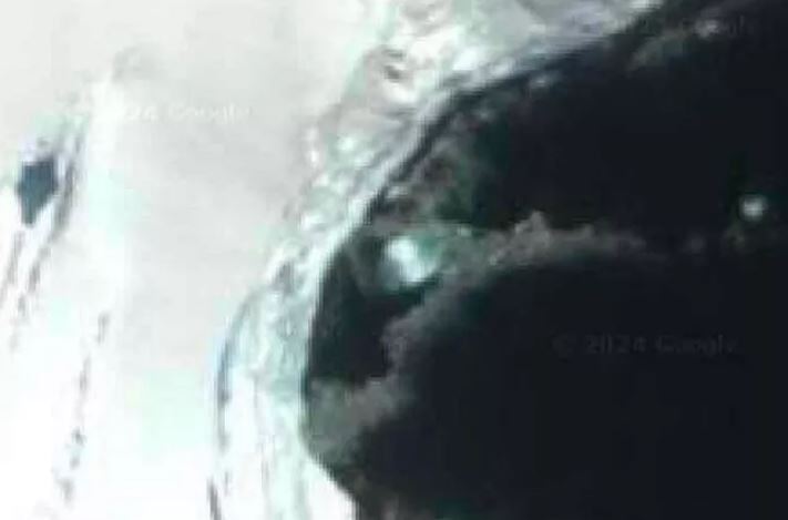 Našlo sa na Antarktíde UFO?