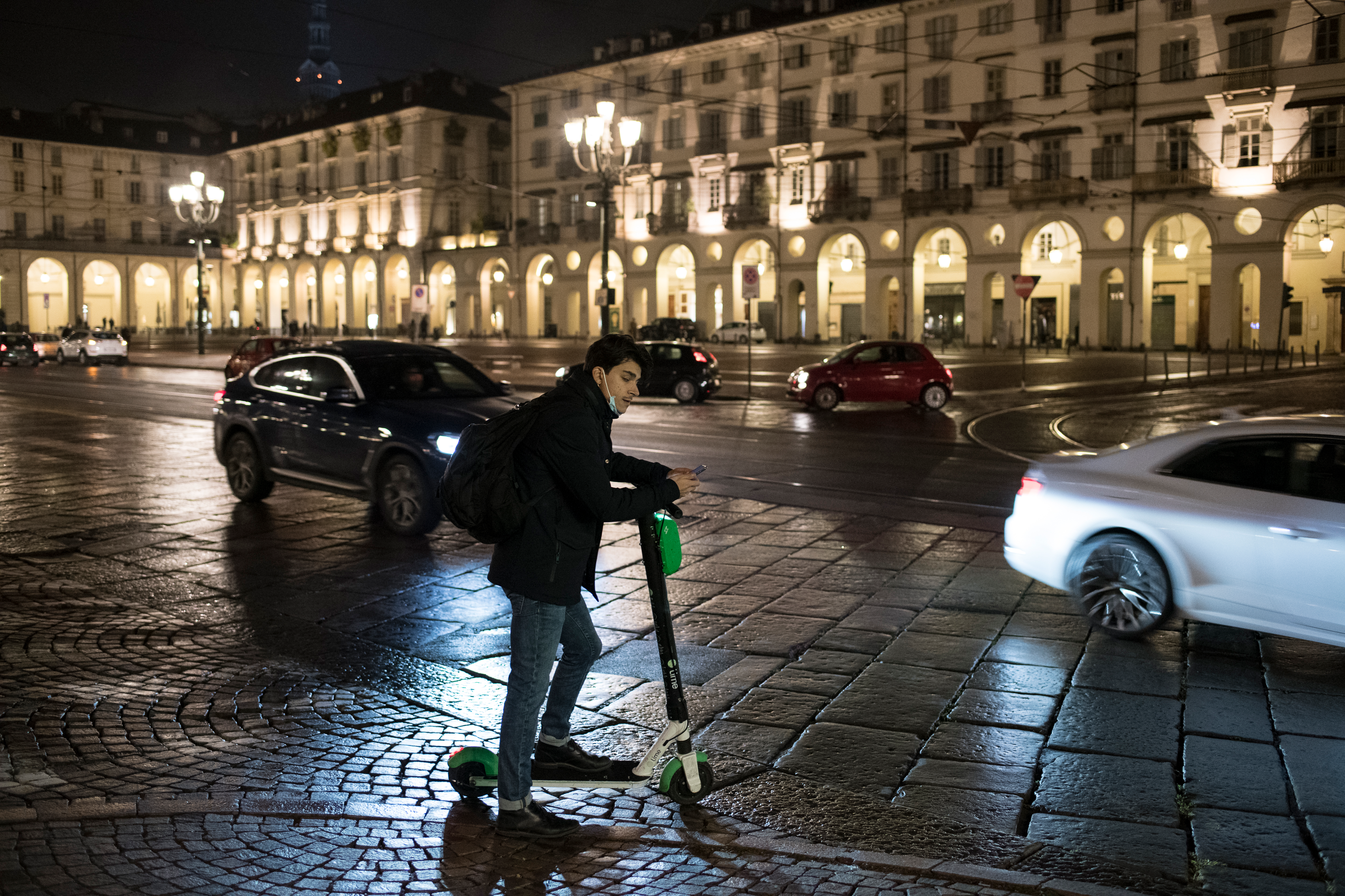 Coprifuoco minori Praia a Mare: vietata circolazione notturna