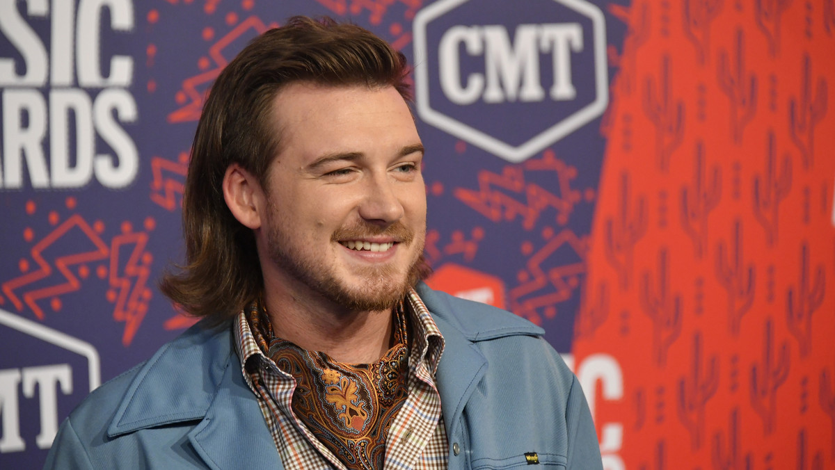 Morgan Wallen: muzyk country, którego karierę zakończyło jedno słowo