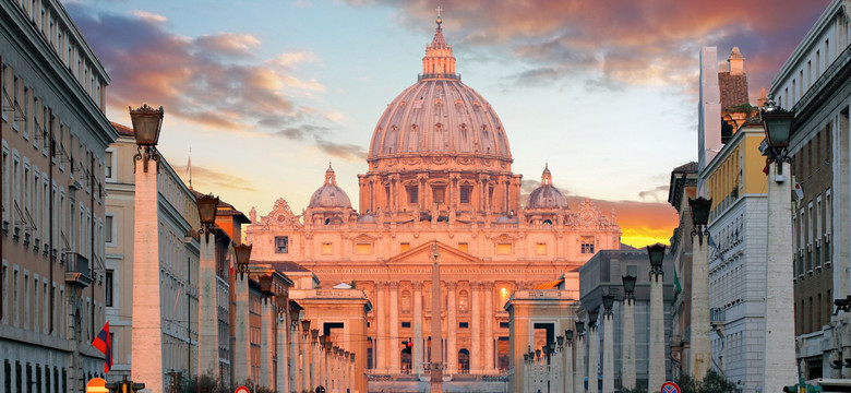 Atak szału w Watykanie. Turysta rozbił antyczne popiersia i żądał rozmowy z papieżem