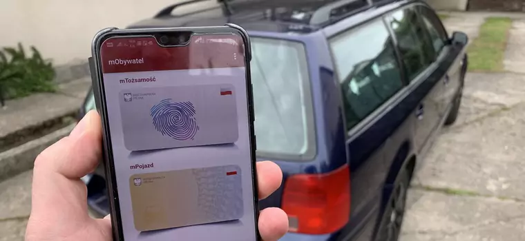 Karta pojazdu, dowód rejestracyjny i polisa w smartfonie – ruszył mPojazd