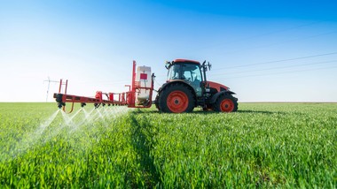 ue odciąża rolników. nowe przepisy przyniosą milionowe oszczędności