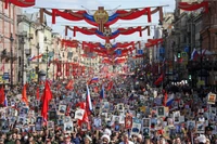 Wybitny rosyjski pisarz: to dowód na to, iż i w Rosji może wydarzyć się coś dobrego