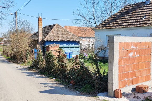 DEČAK (14) SNIMAO TRENING, A ONDA JE NAIŠAO ROBIJAŠ Gepekovao mališana i odvezao u šumu dok je bio u kućnom zatvoru: Evo gde se sada nalazi