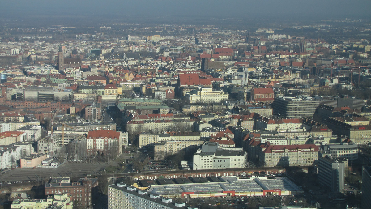 We wrocławskim magistracie zakończyło się sprawdzanie prawie 800 wniosków, jakie w tym roku wpłynęły do budżetu obywatelskiego. Kolejnym etapem będą konsultacje społeczne, które rozpoczną się 6 czerwca.