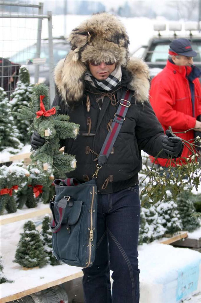 Znany gej z jemiołą. Ale będzie całowanie!