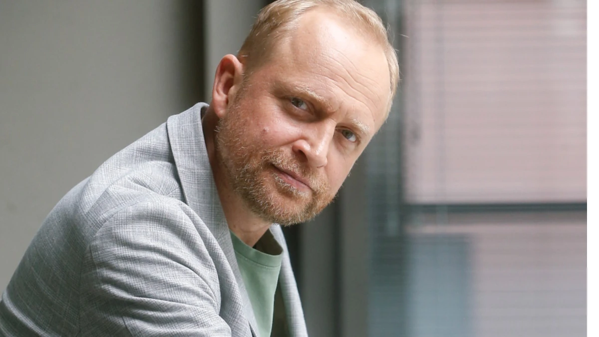 Piotr Adamczyk o roli Jana Pawła II. "Siostry zakonne żegnały się na mój widok" [WIDEO]