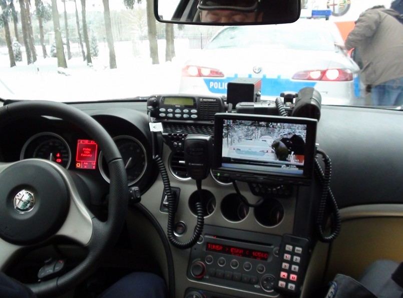 Policja eksperymentuje na kierowcach! Mają niezwykłą broń