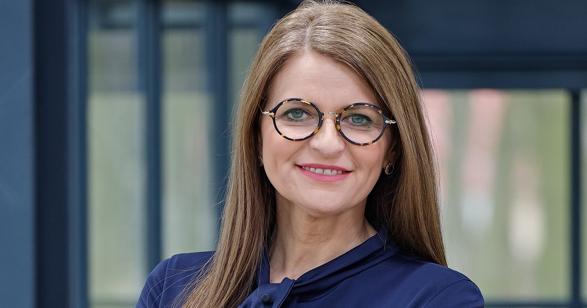 Irena Kamińska-Radomska krytykuje mężczyzn w krótkich spodenkach - Vimarsana News