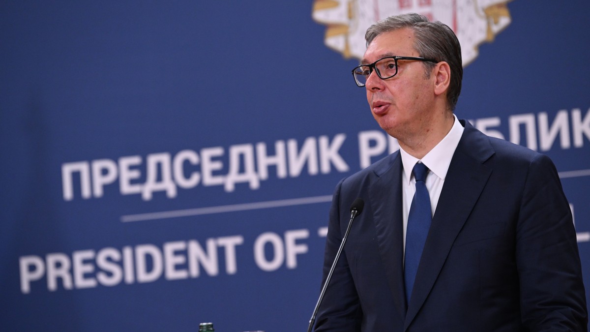 Vučić obraćanje