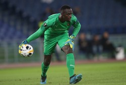 Senegalski bramkarz w Chelsea Londyn. "The Blues" zapłacili za niego 22 mln funtów