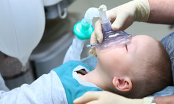 Czworo niemowląt z COVID-19 trafiło do szpitala w Legnicy. Tylko jedno uniknęło respiratora