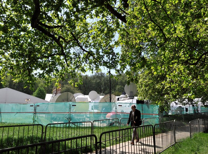 Miasteczko namiotowe stacji telewizyjnych, które na ślub księcia Williama i Kate Middleton zjechały z całego świata