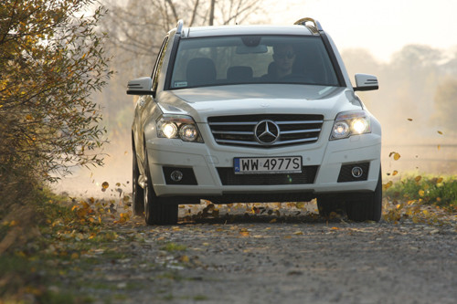 Mercedes GLK 320 CDI - Kanty w standardzie