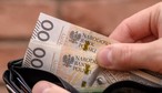13. emerytura nie tylko dla emerytów. W 2026 roku te osoby też dostaną 1978,49 zł brutto