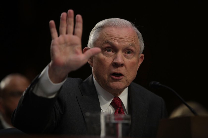 Jeff Sessions tmoigne au Snat