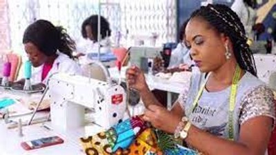 Business not moving, tailors, hairdressers lament. [graphic]