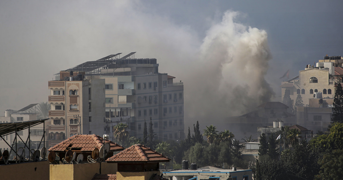 Fierce fighting in the “heart of Hamas.”  “We are minutes away from imminent death.”