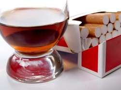 Ceny alkoholu i papierosów w górę. Wzrost akcyzy. O ile więcej zapłacisz?