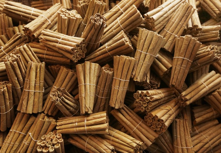 Tradycja i skręcane papierosy beedi powoli zabijają Hindusów