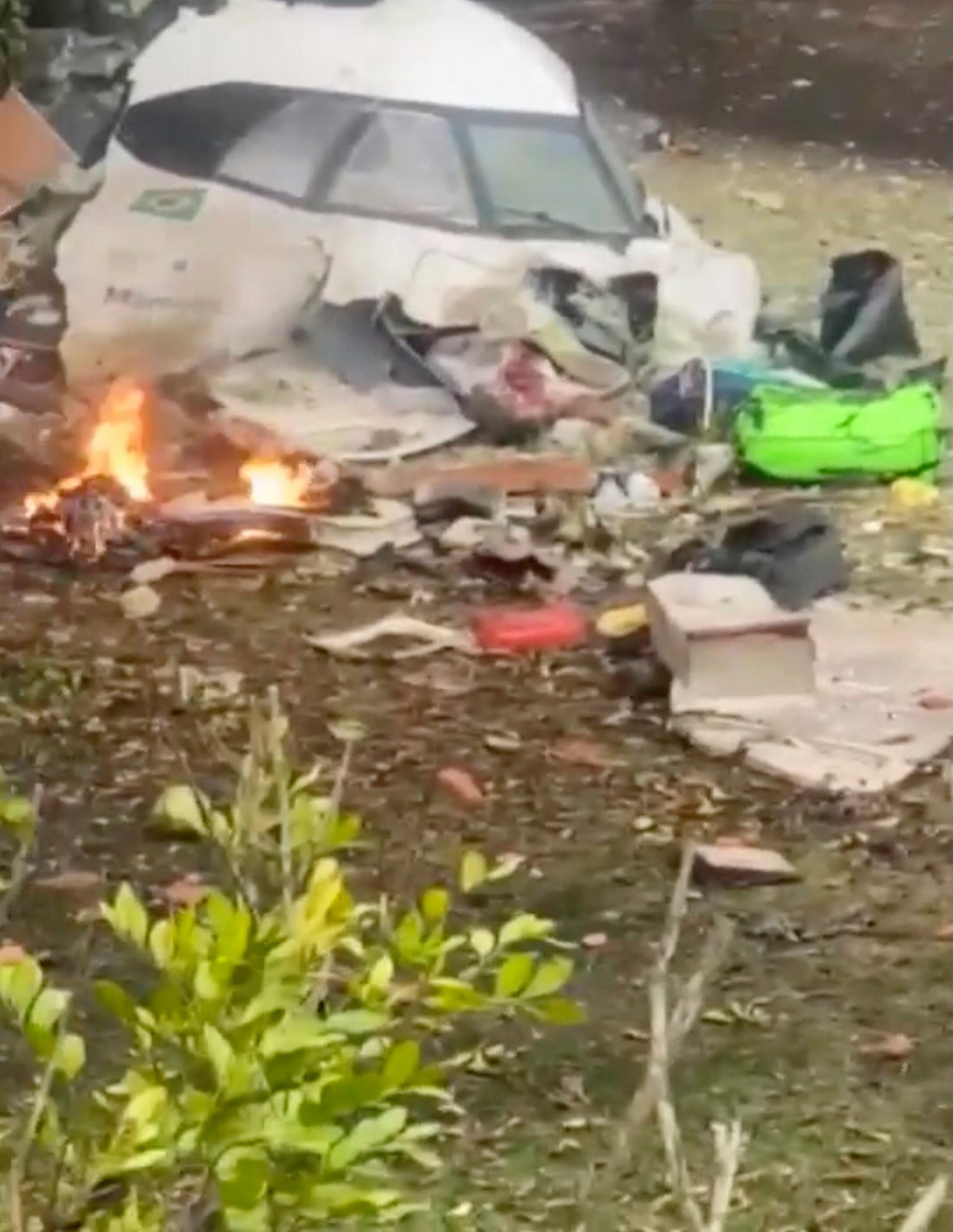 Na palube lietadla bolo 58 pasažierov a štyria členovia posádky.