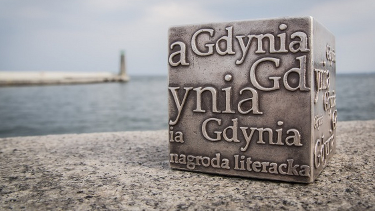 Spotkania z pisarzami, poetami i tłumaczami czekają na czytelników podczas rozpoczynających się w czwartek Dni Nagrody Literackiej Gdynia 2016. Laureaci 11. edycji nagrody zostaną wyłonieni podczas gali w sobotę.