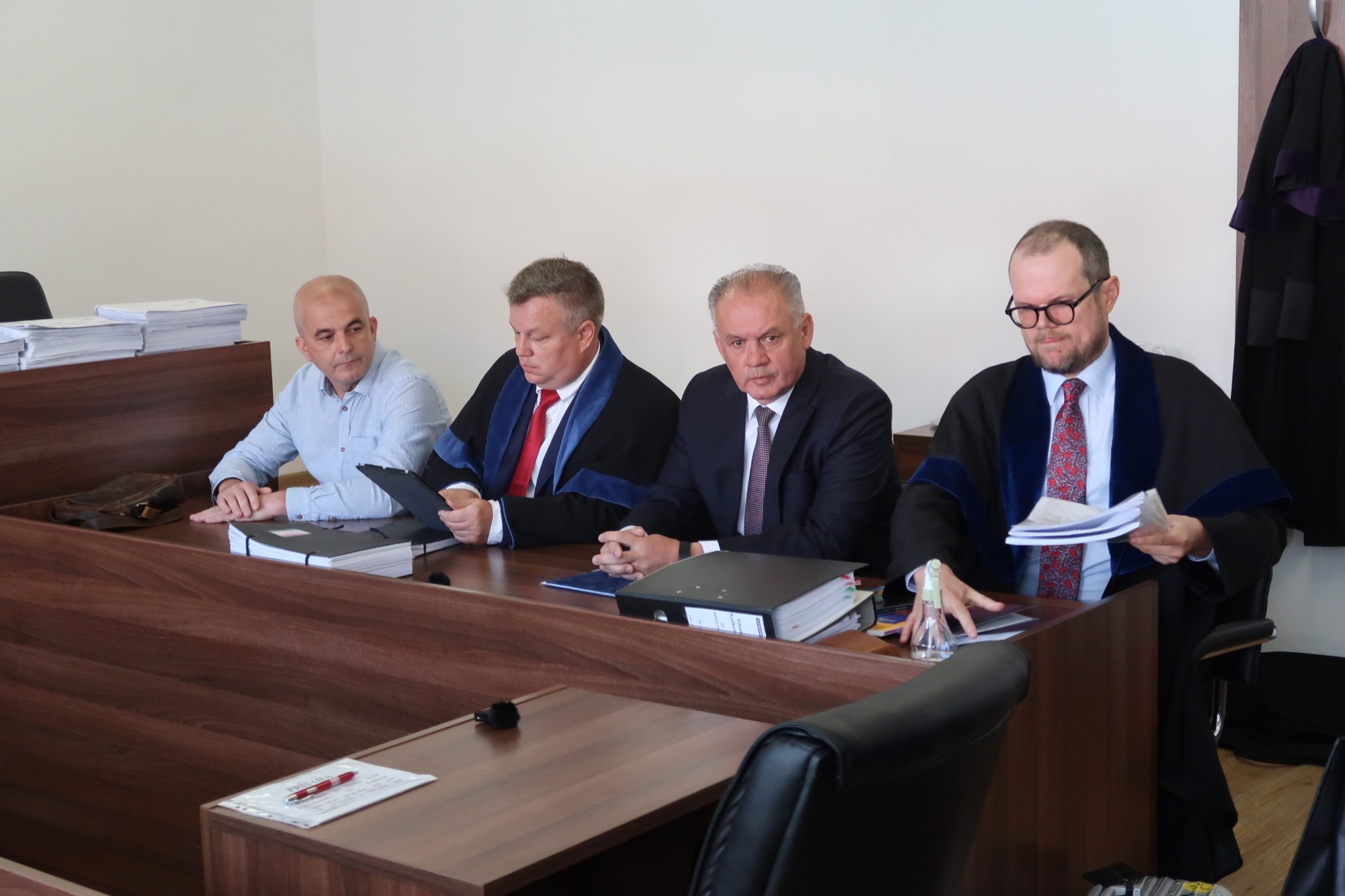 Začal sa proces s Andrejom Kiskom v kauze KTAG, vinu popiera.