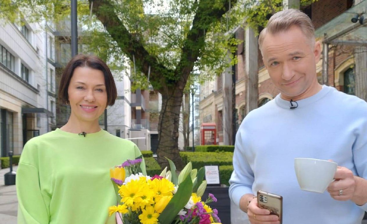 Anna Popek i Rafał Patyra zadebiutowali w śniadaniowym programu TV Republika "Wstajemy"