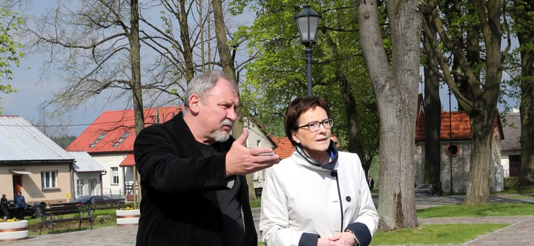 Wyrzuci ministra przez aferę z bronią? Kopacz odpowiada