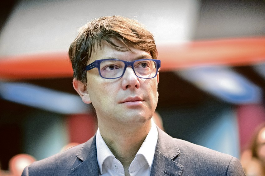 Nikola Jovanović: Privid parlamentarizma