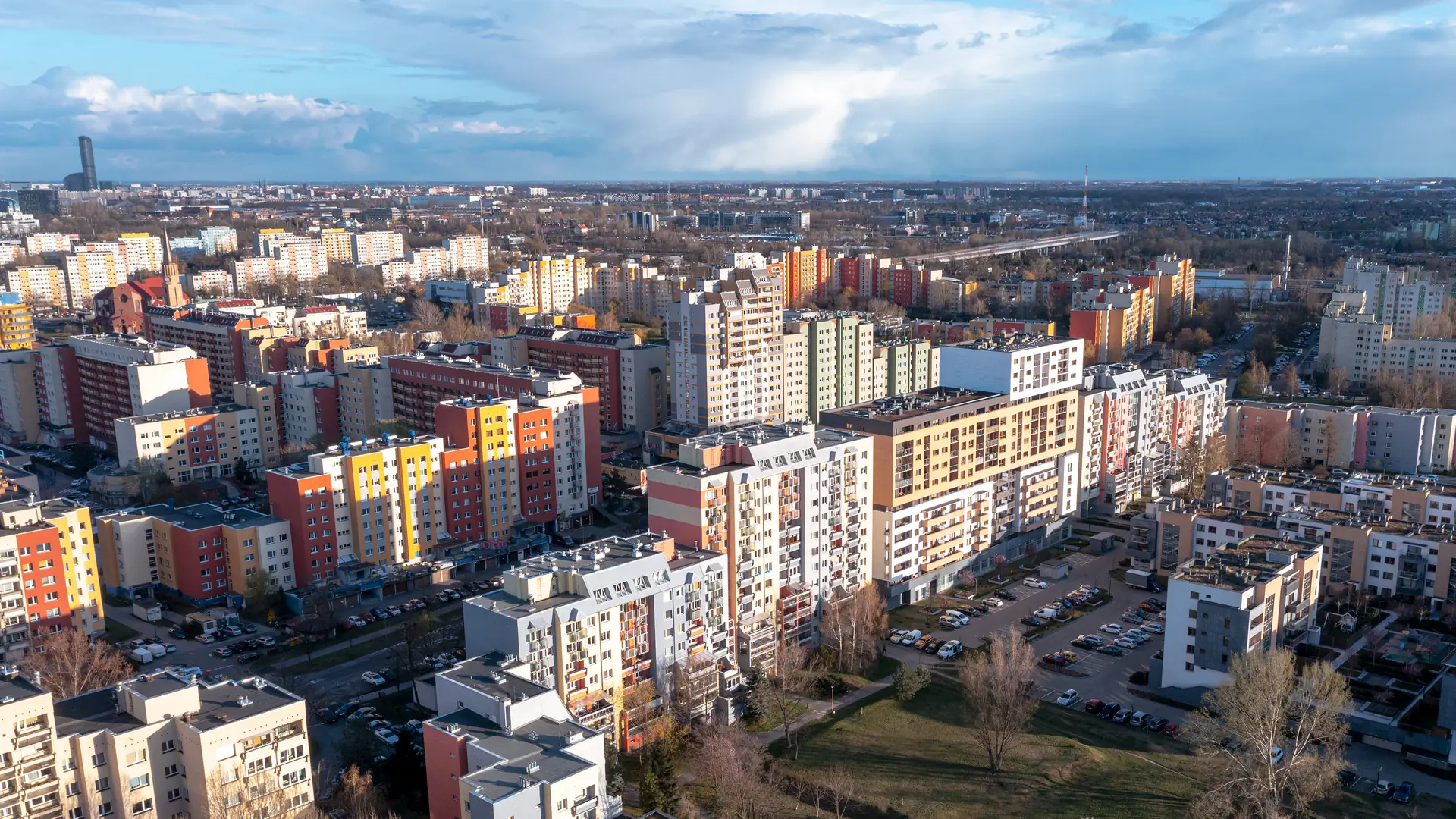 Patowynajem w Polsce. "4 tys. zł za mieszkanie to absurd. Zamieszkaliśmy u rodziców" 