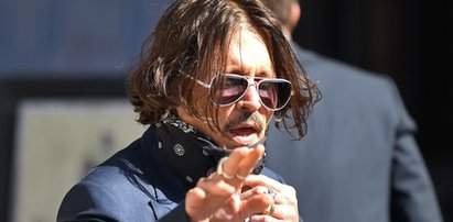 Johnny Depp broni się w polskich mediach: zarzuty o znęcanie się fizyczne i psychiczne są zaplanowanym oszustwem