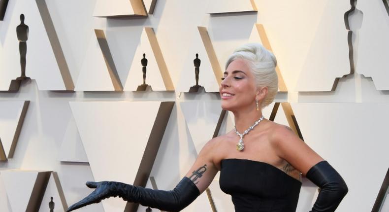 Lady Gaga oozed Holylwood glamour on the Oscars red carpet -- she is nominated for best actress and best original song for A Star Is Born