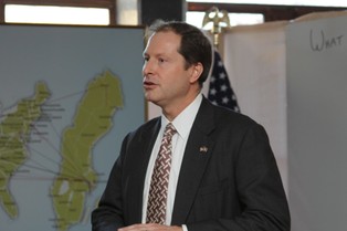 Ambasador USA: ponadpartyjne porozumienie w sprawie obrony Europy? "Działamy ponad podziałami"