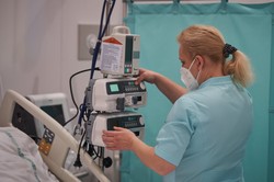 Dodatkowe dawki szczepionek dla Śląska. Niedzielski: "Sytuacja epidemiczna w regionie najgorsza w całym kraju"