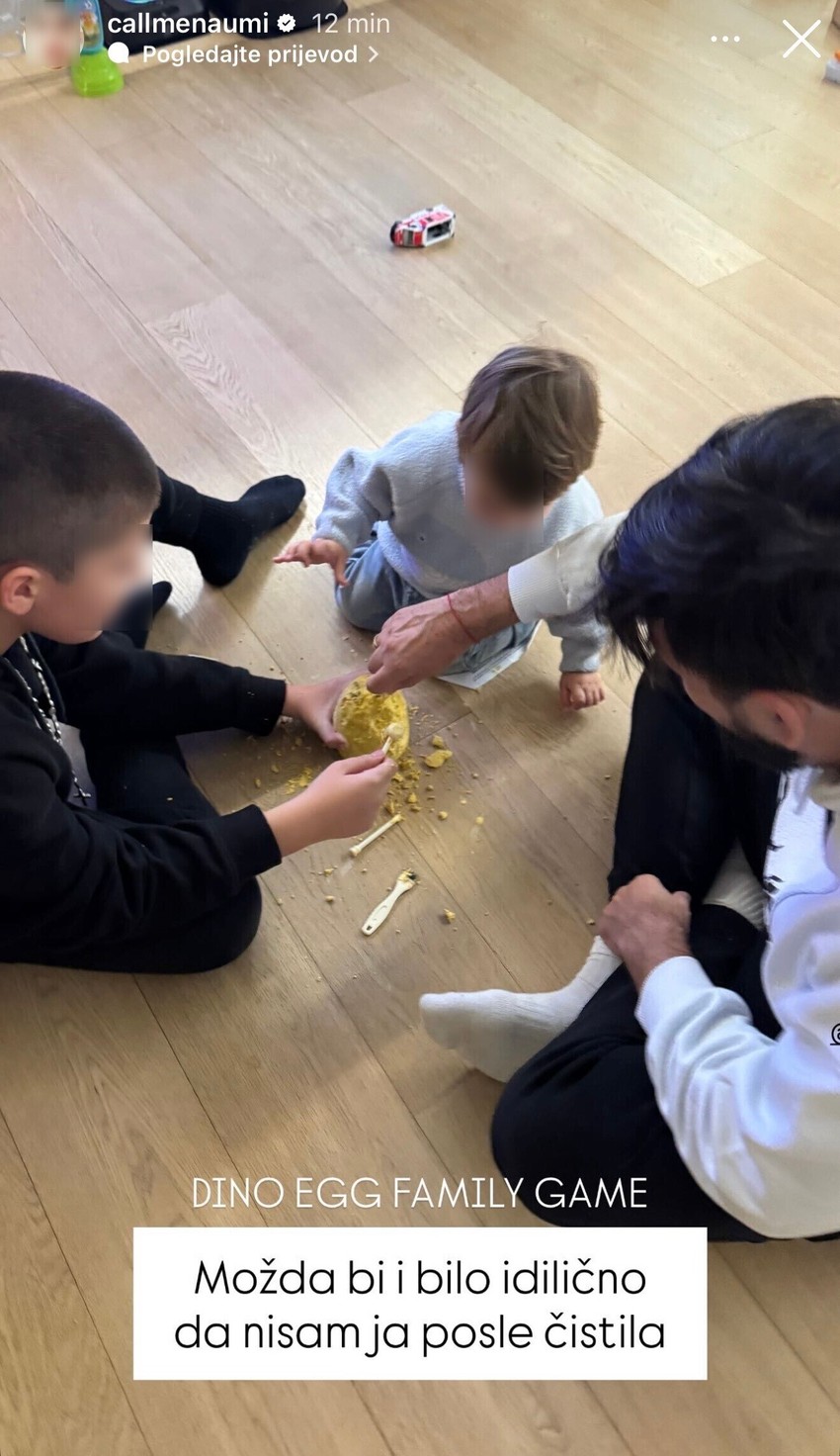 Ognjen Amidžić se igra sa sinovima