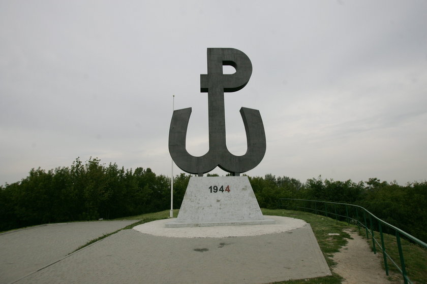 Pomnik na Kopcu Powstania Warszawskiego