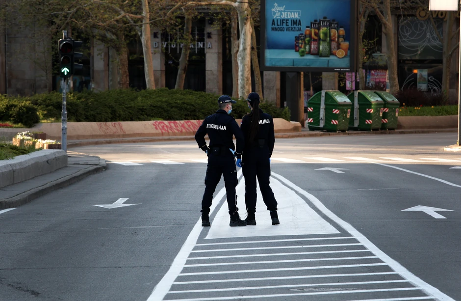 Policijski čas od 18 sati