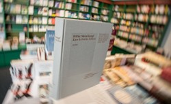 "Mein Kampf" bestsellerem w Niemczech. Wydawca szykuje dodruk książki Hitlera