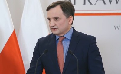 Ziobro o możliwym niewypłaceniu środków z KPO: UE ma wilczy apetyt